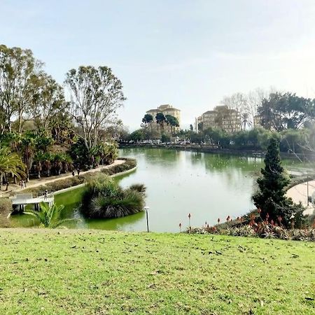 Apt Moderno Con Vistas, Recepcion 24 Hs Y Piscinas Benalmádena Kültér fotó