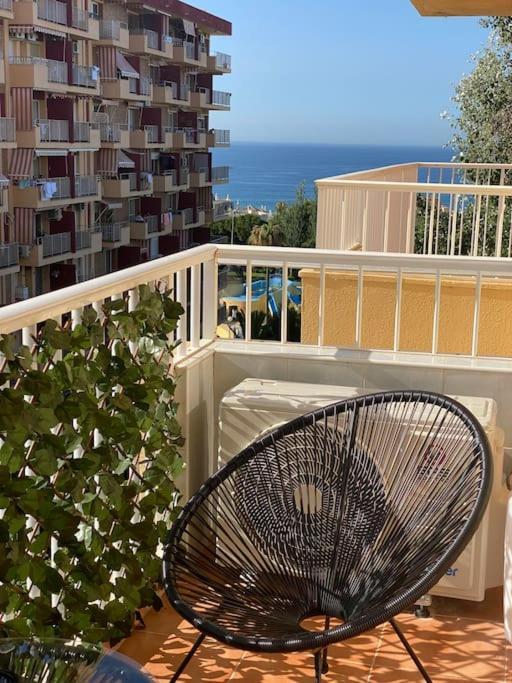 Apt Moderno Con Vistas, Recepcion 24 Hs Y Piscinas Benalmádena Kültér fotó