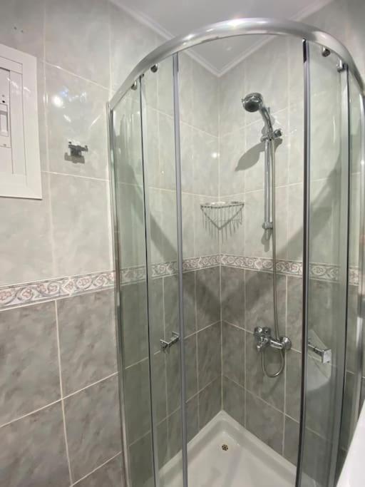 Apt Moderno Con Vistas, Recepcion 24 Hs Y Piscinas Benalmádena Kültér fotó
